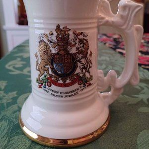 Queen Elizabeth 1977 Silver Jubilee Tankard by Prinknash Pottery England